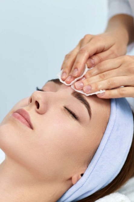 Estetica Avanzata Microblading e Phi Lips a Cuneo
